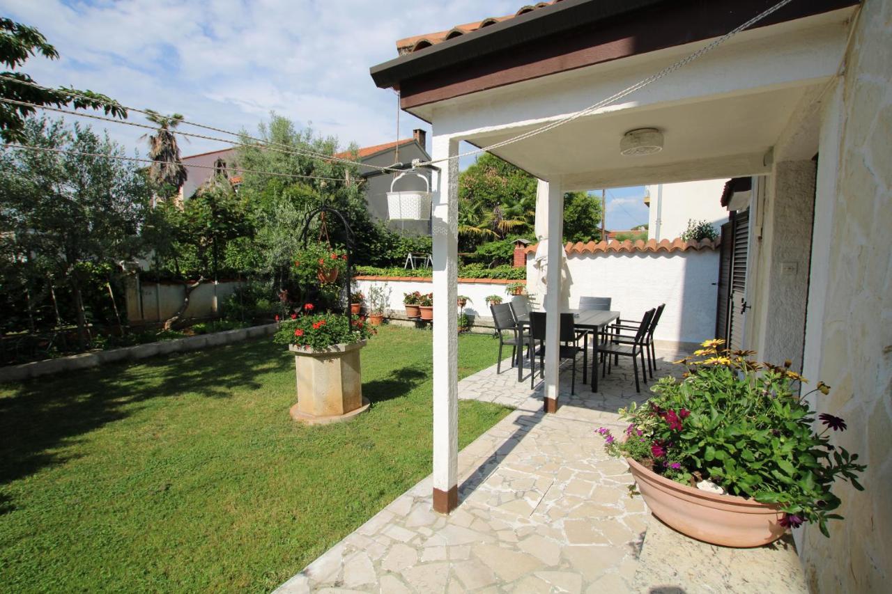 Apartment Sunny Garden Пореч Екстер'єр фото