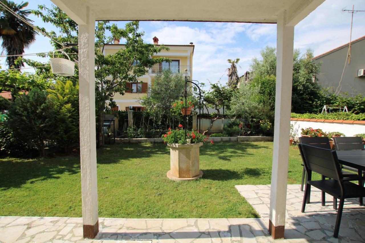Apartment Sunny Garden Пореч Екстер'єр фото