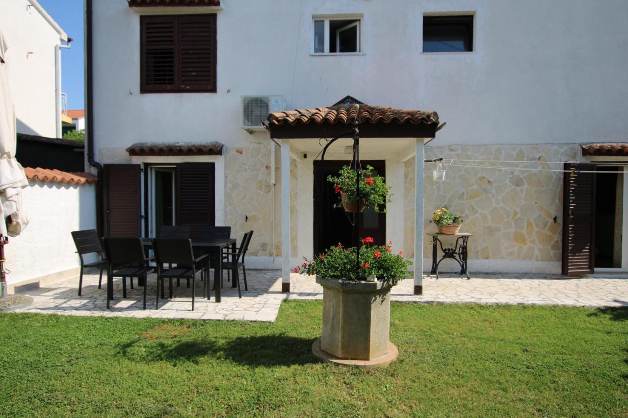 Apartment Sunny Garden Пореч Екстер'єр фото